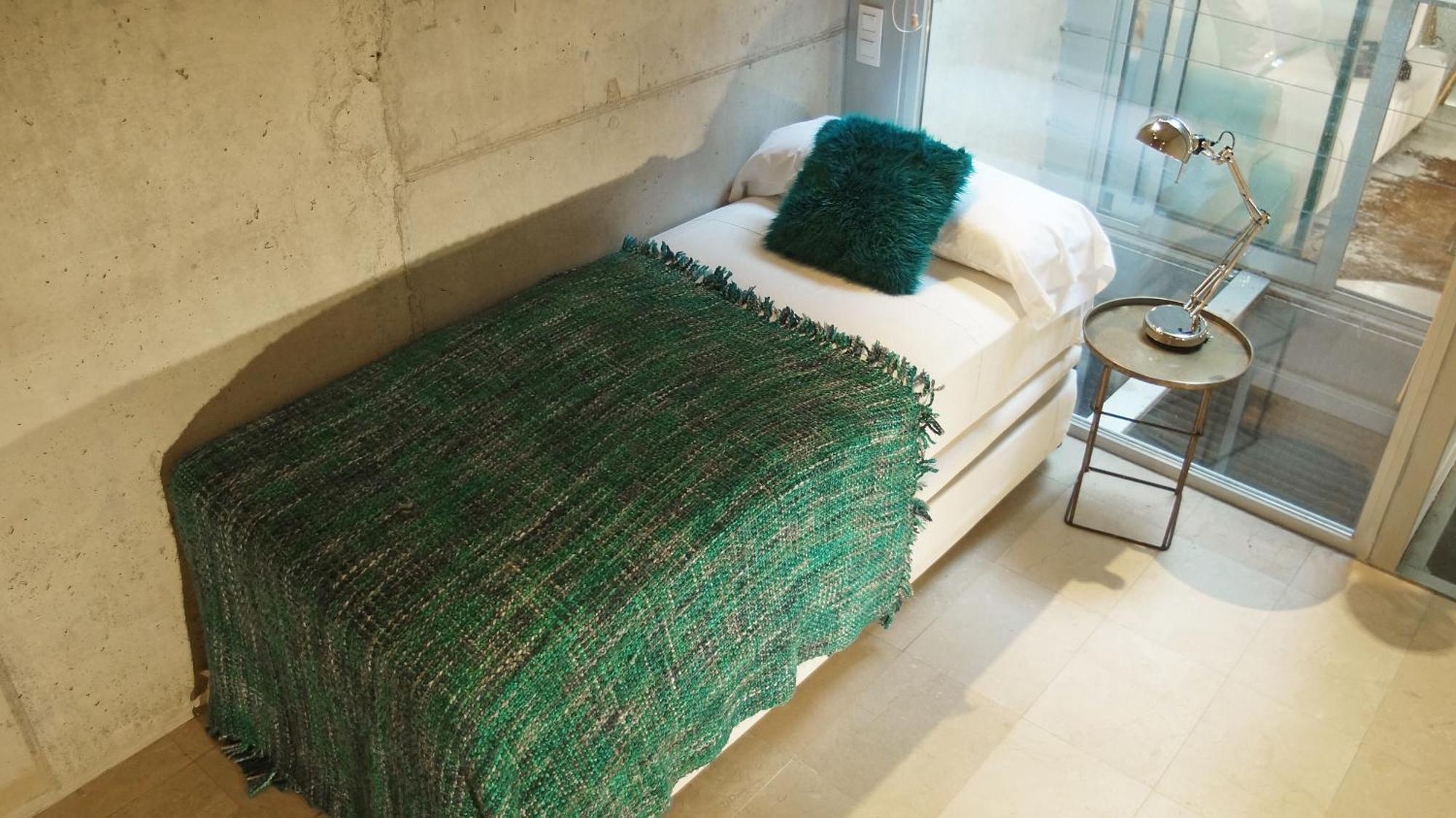 My Space Emirates - Fully Equipped Apartments Near The Beach With Shared Pool Barcelona Værelse billede