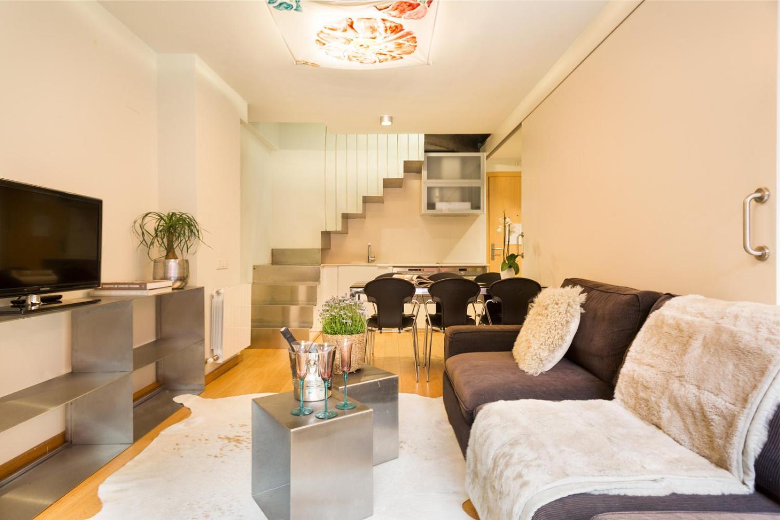 My Space Emirates - Fully Equipped Apartments Near The Beach With Shared Pool Barcelona Eksteriør billede